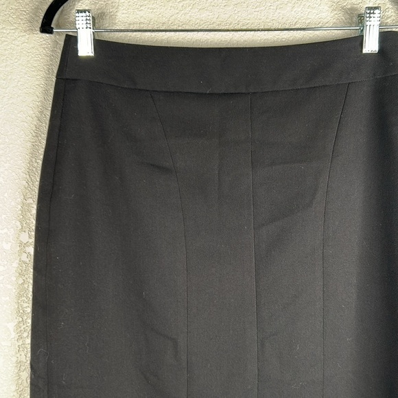The Limited Studio 400 Black Business Skirt Size 6 - Picture 2 of 5